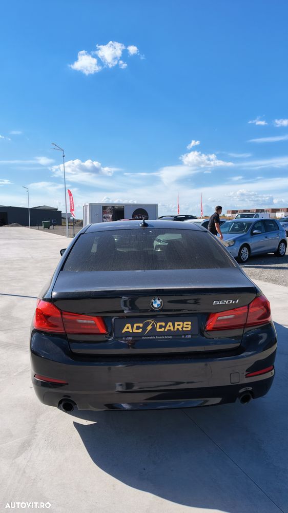 BMW Seria 5 520d AT - 9