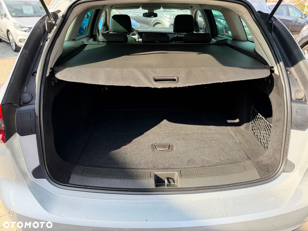 Opel Insignia 2.0 Dynamic - 12