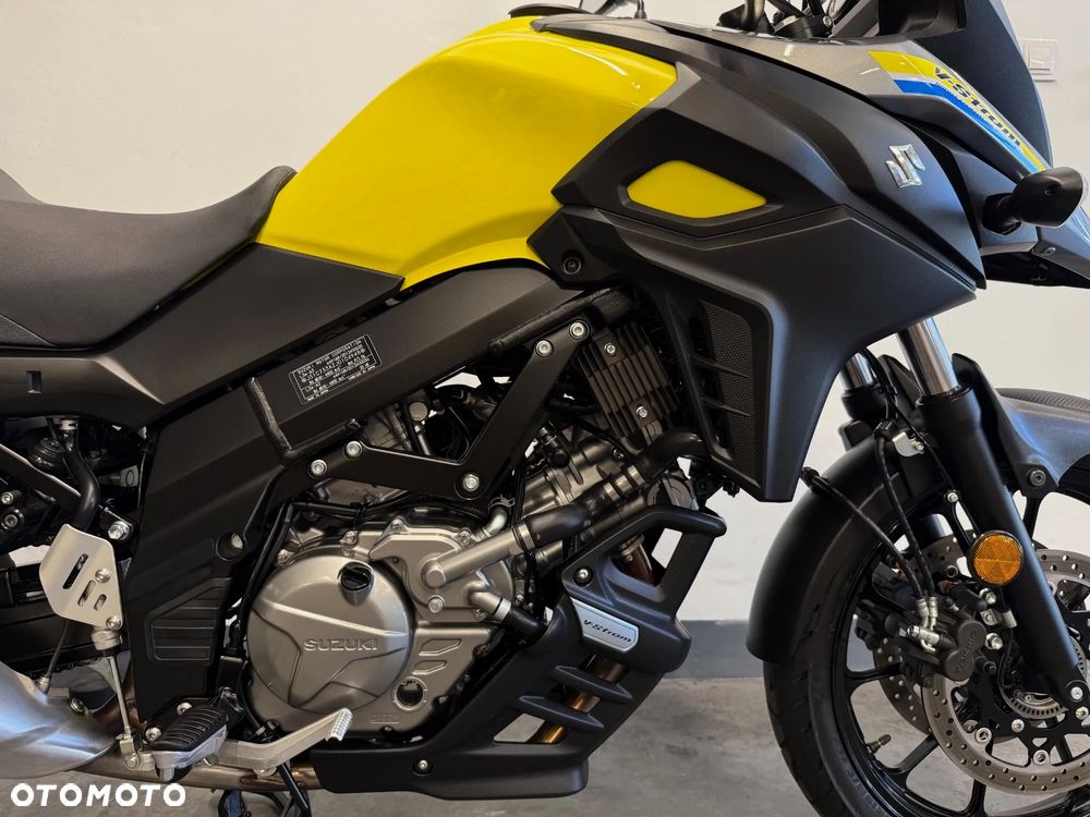 Suzuki V-STROM - 19