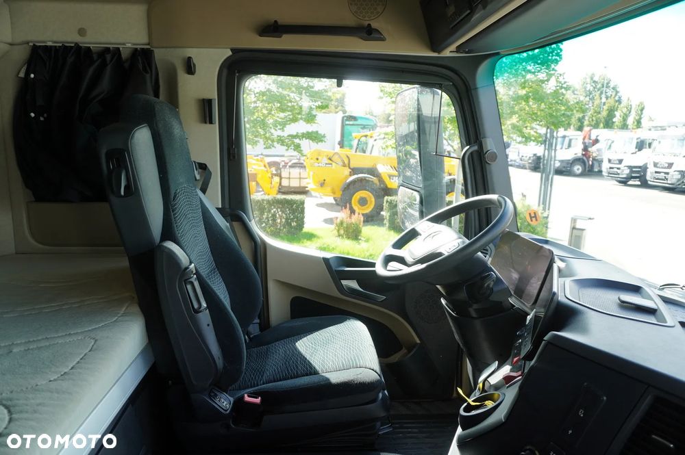 Mercedes-Benz Actros 2545 6×2 MP5 / FULL ADR / 2 sztuki - 27