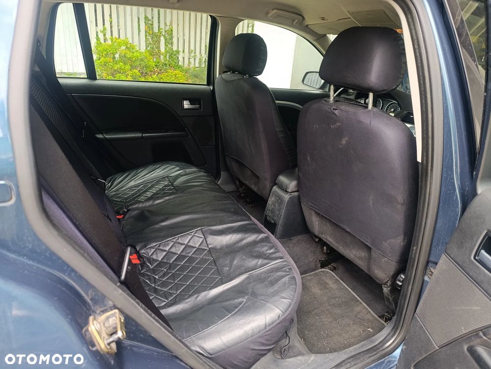 Ford Mondeo 1.8 Ambiente - 20