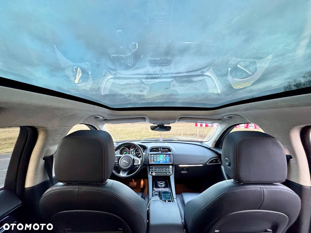 Jaguar F-Pace 20d AWD Prestige - 7