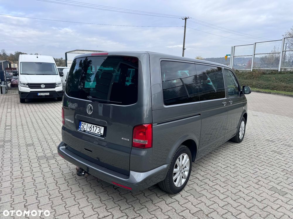 Volkswagen Caravelle - 7