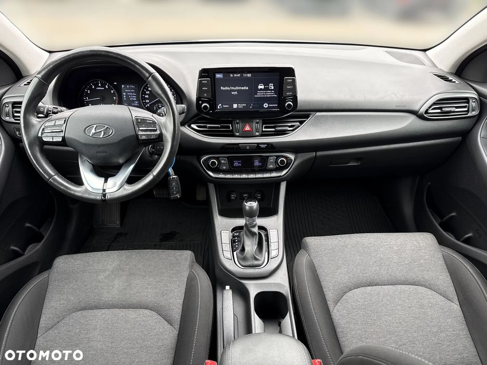 Hyundai i30 1.5 T-GDI 48V Smart DCT - 9