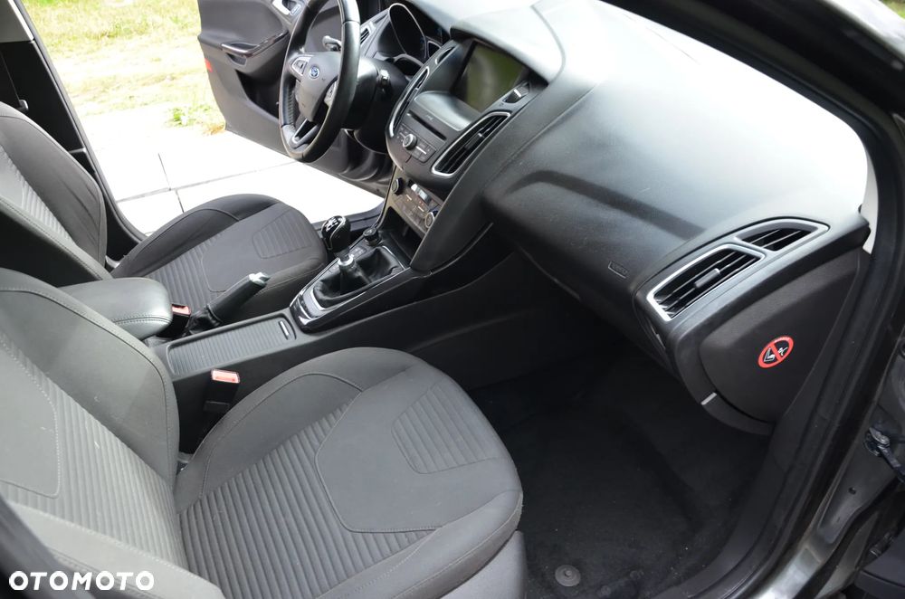Ford Focus 1.5 TDCi Titanium - 18