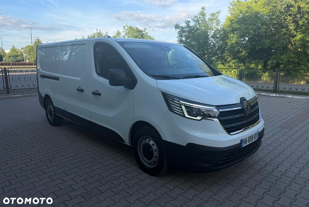 Renault Trafic - 10