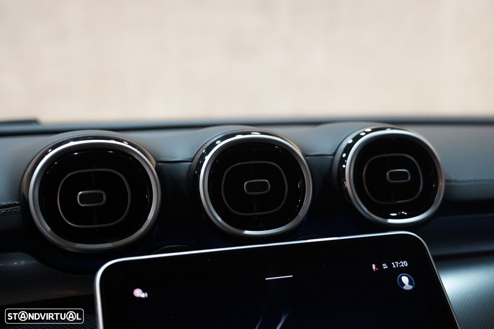 Mercedes-Benz C 300 d AMG Line - 12