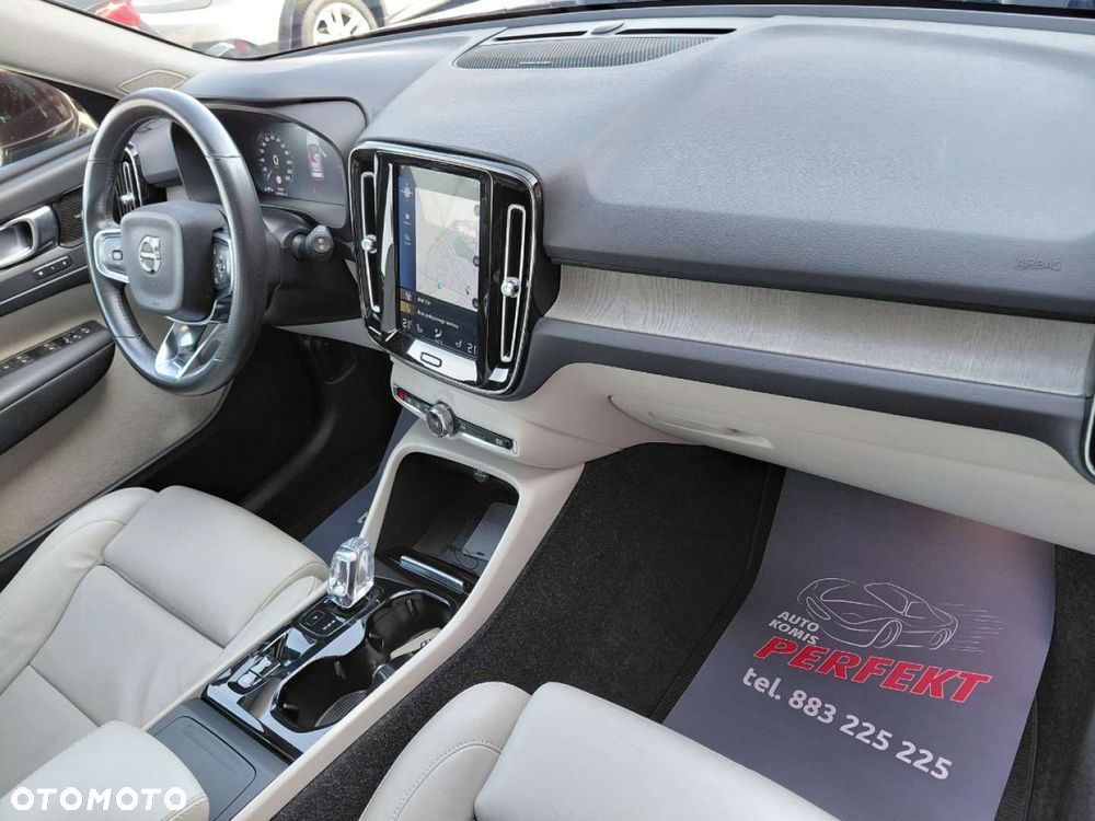 Volvo XC 40 - 16