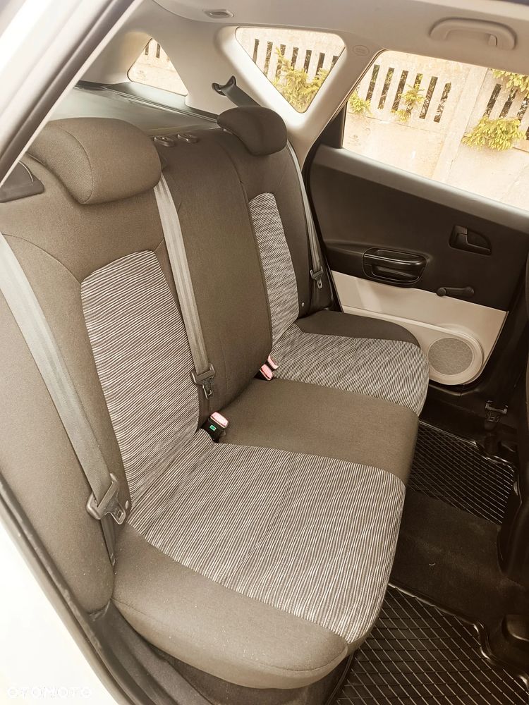 Kia Ceed 1.6 CVVT LX - 21