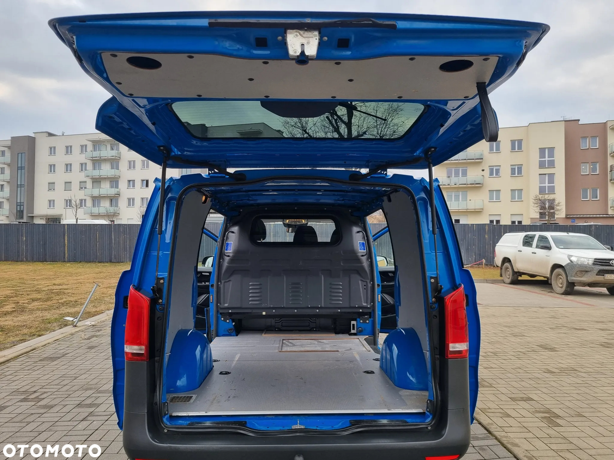 Mercedes-Benz Vito - 31