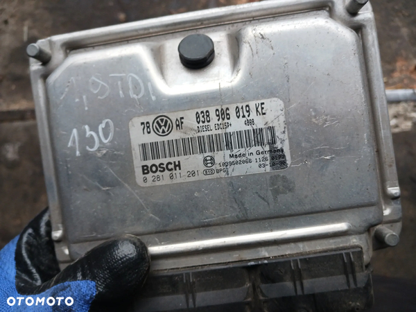 Sterownik silnika Bosch 038906019KE Volkswagen Audi Seat Skoda 1,9tdi 130KM
