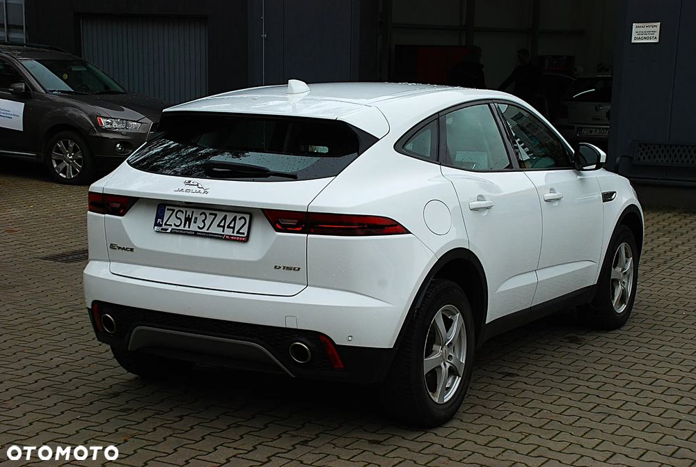 Jaguar E-Pace 2.0 i4D FWD R-Dynamic S - 26