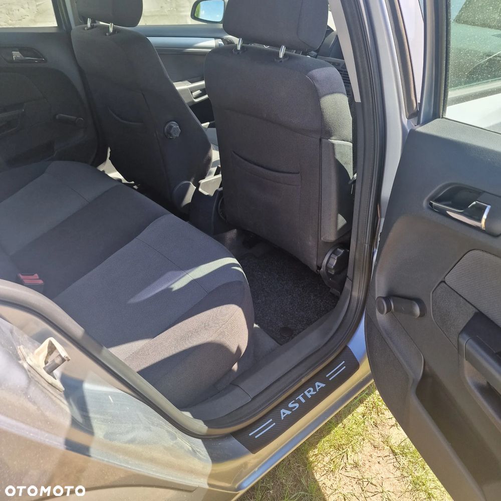 Opel Astra - 7