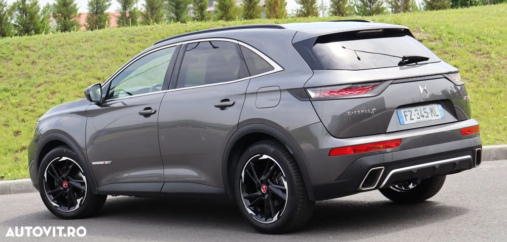 DS Automobiles DS 7 Crossback 1.6 PHeV AWD 300 EAT8 PERFORMANCE LINE + - 8