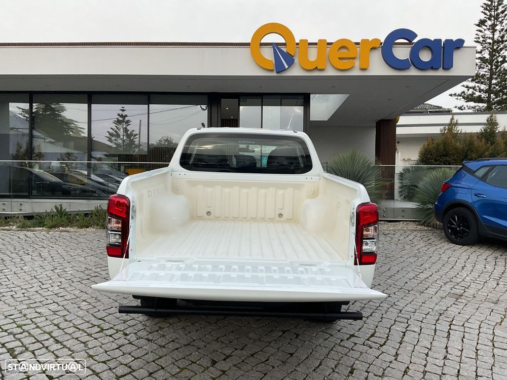 Mitsubishi L200 2.3 DI-D CD Invite Strakar Look 4WD - 15