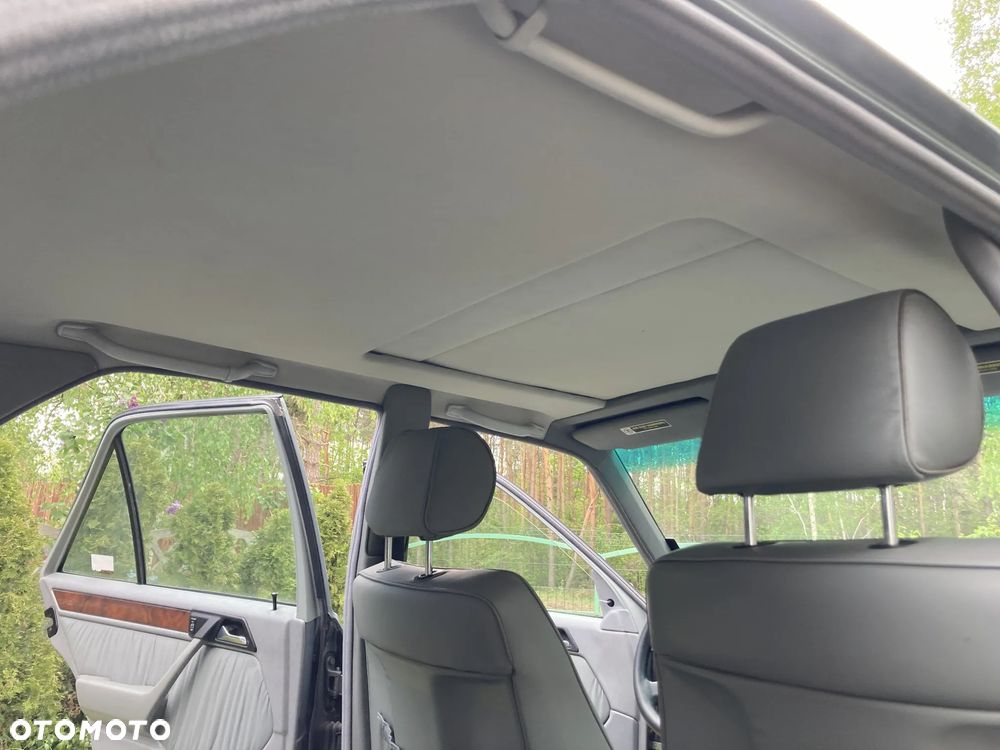 Mercedes-Benz W124 (1984-1993) - 10