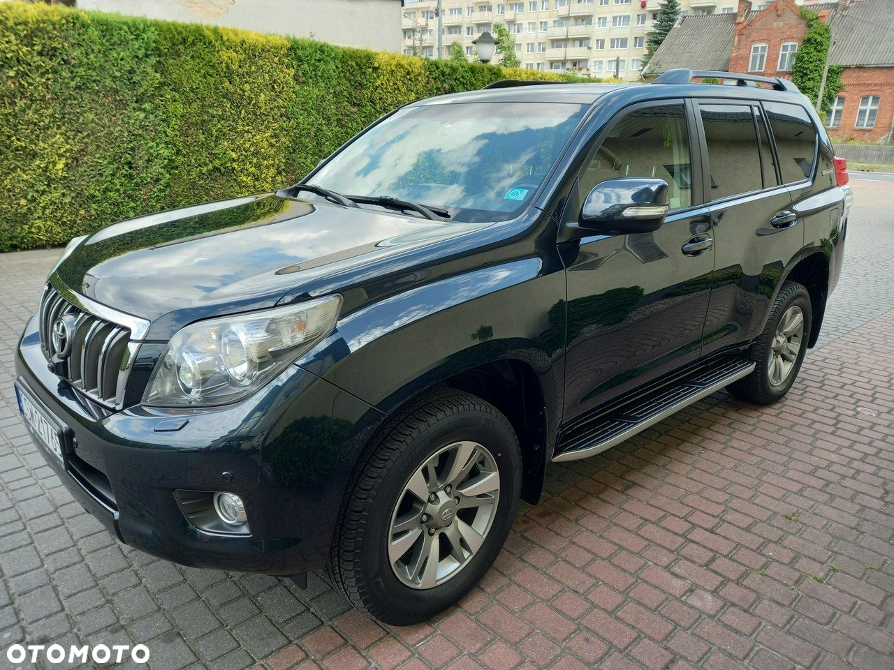 Toyota Land Cruiser - 13