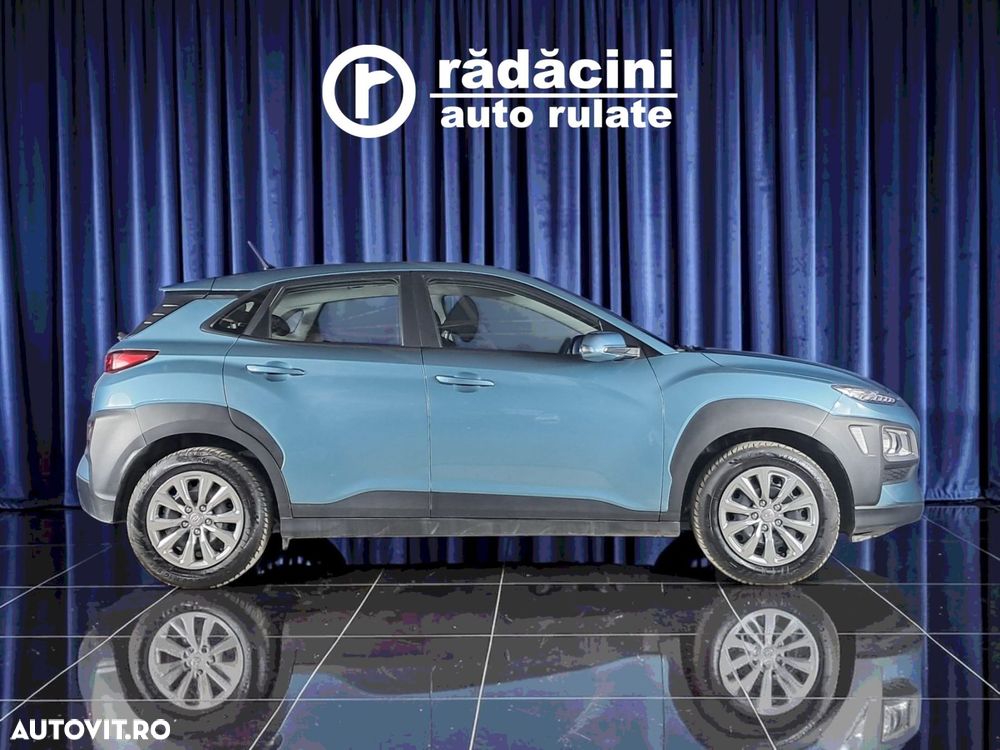 Hyundai KONA - 5