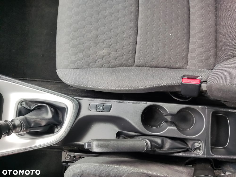 Toyota Yaris 1.5 Comfort - 22
