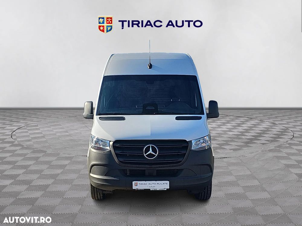 Mercedes-Benz Sprinter - 8