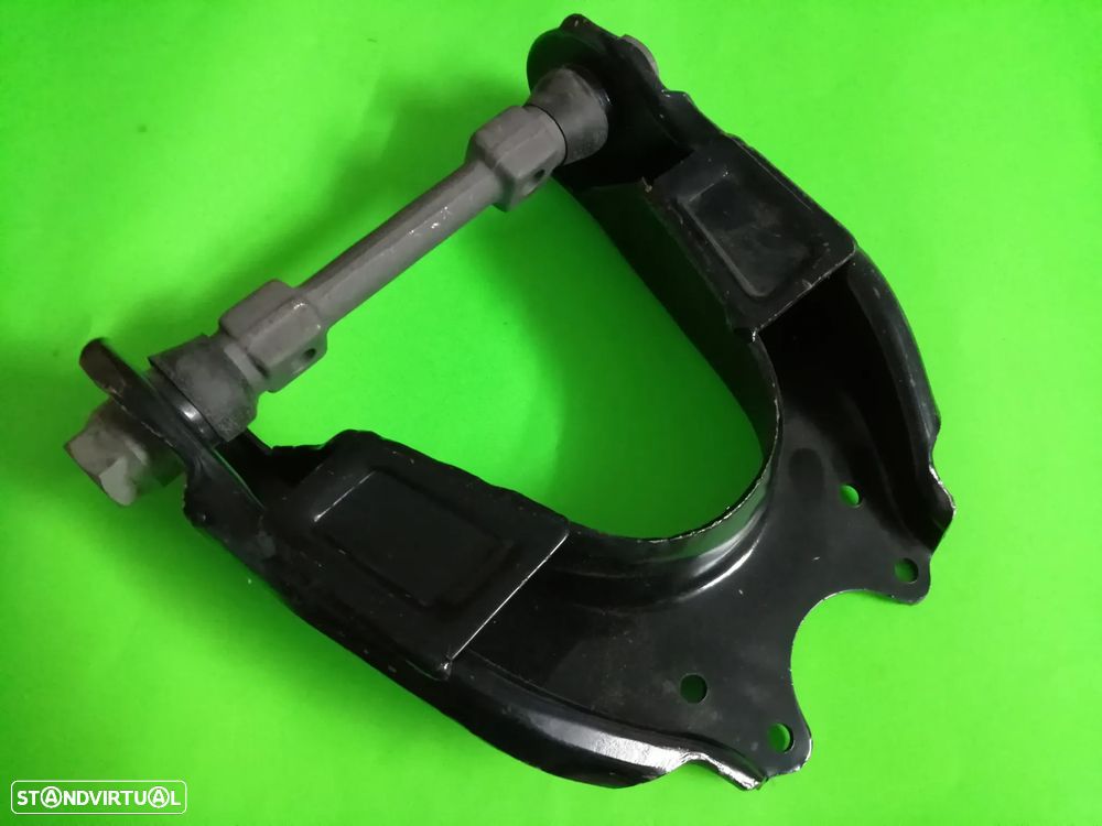 Braço da Suspensão Superior - Toyota Hilux LN 85 / 90  LN56  LN145 - 2