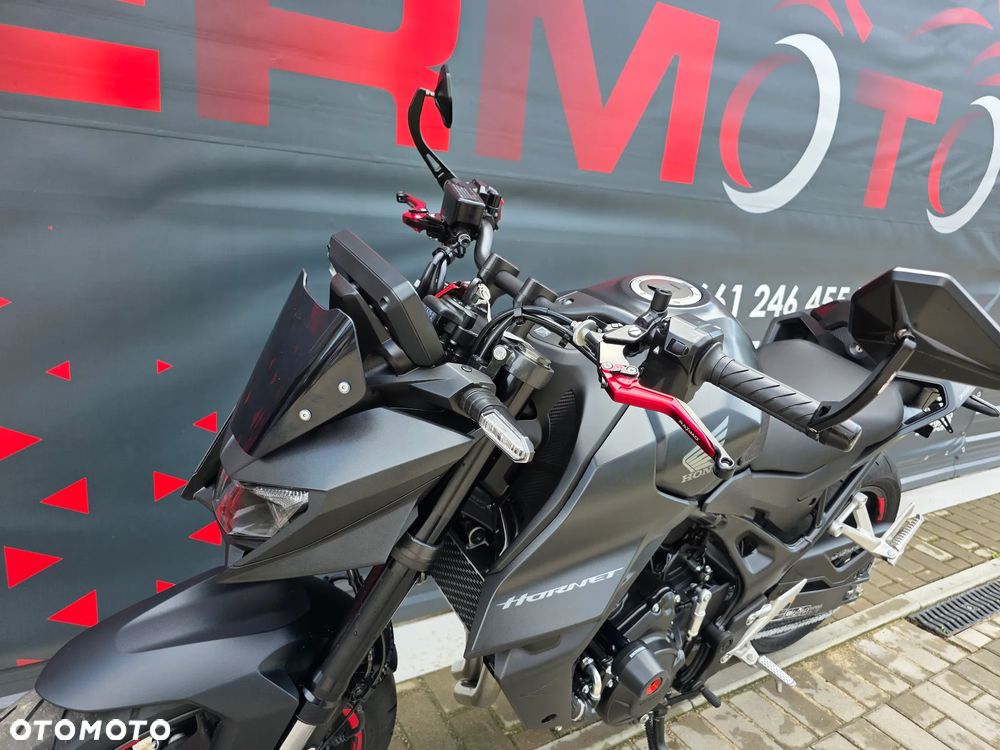 Honda Hornet - 13