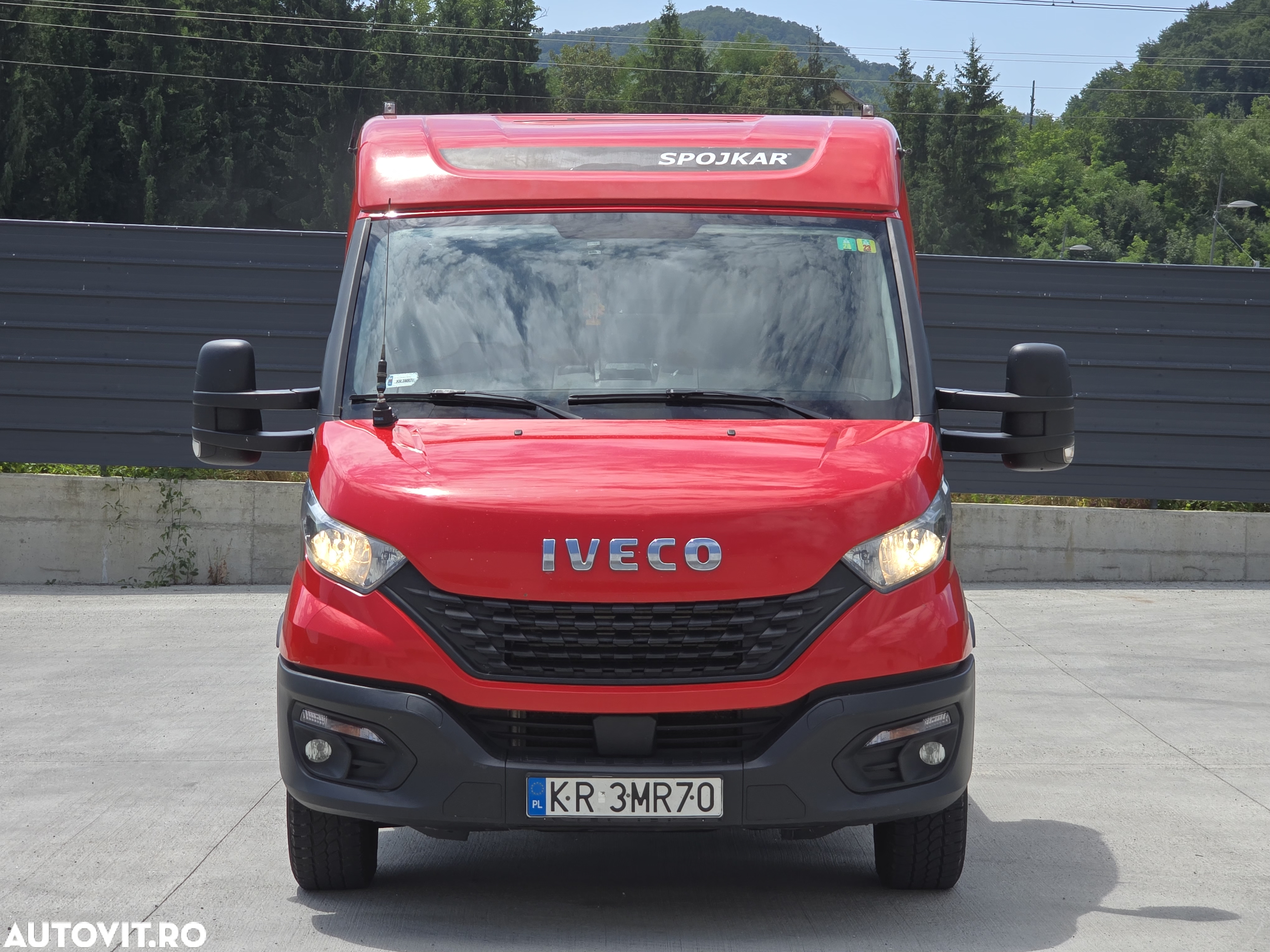Iveco Daily - 12