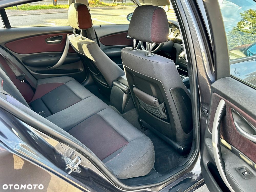 BMW Seria 1 116i - 6