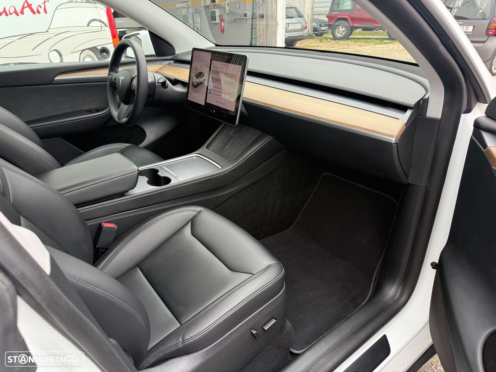Tesla Model Y Long Range Tração Integral - 8