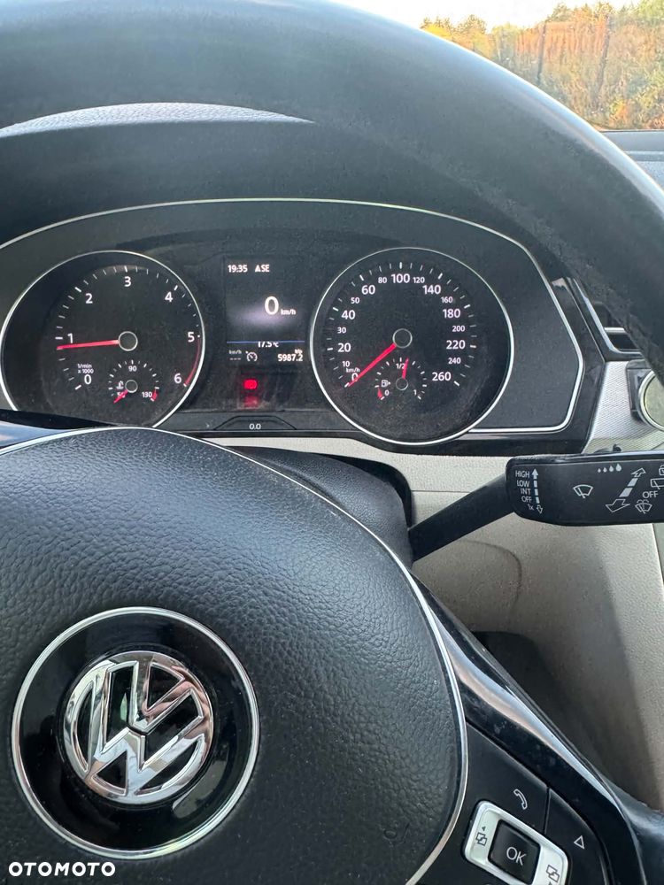 Volkswagen Passat 2.0 TDI BMT Comfortline - 6