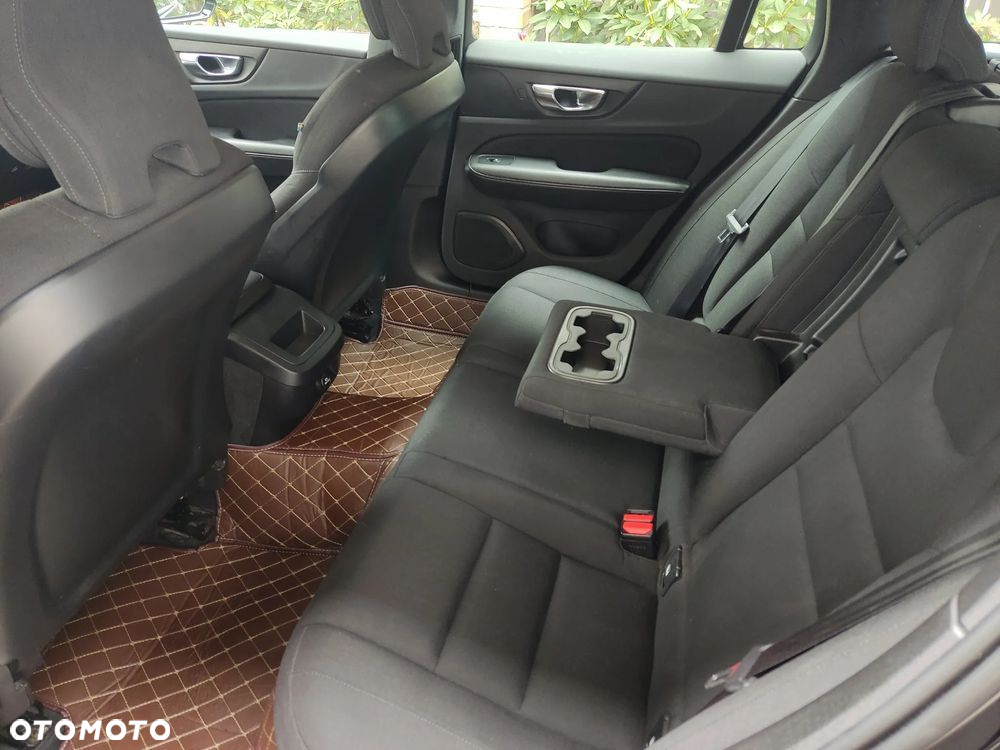 Volvo V60 - 35