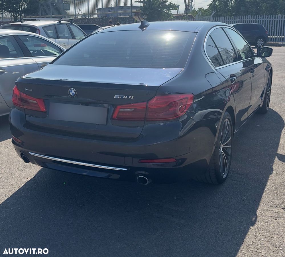 BMW Seria 5 530i xDrive Aut. Luxury Line - 5