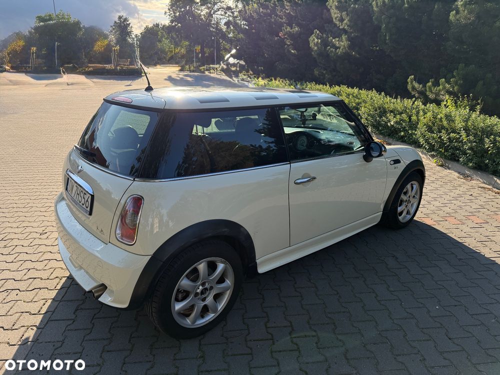 MINI ONE - 5