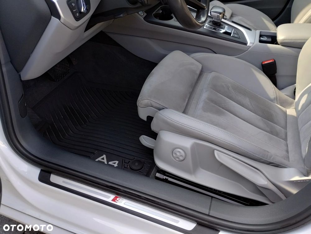 Audi A4 Avant 40 TDI Quattro S Line S tronic - 22