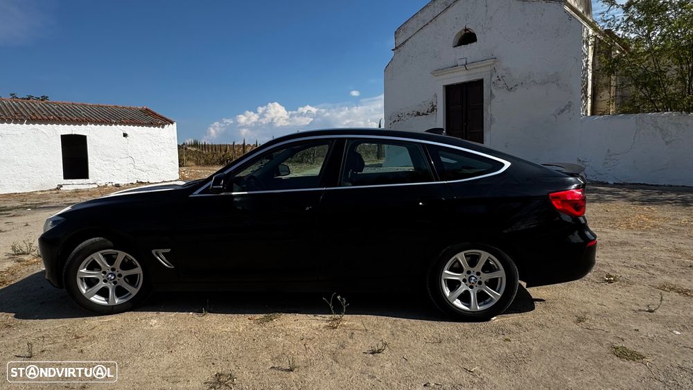 BMW 318 d Auto - 9