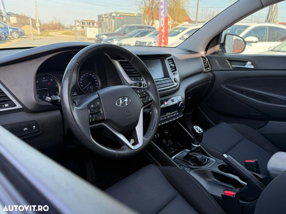 Hyundai Tucson 2.0 CRDI 2WD Style - 6