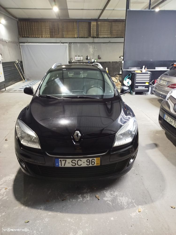 Renault Mégane Sport Tourer ENERGY dCi 110 Start & Stopp Paris - 1