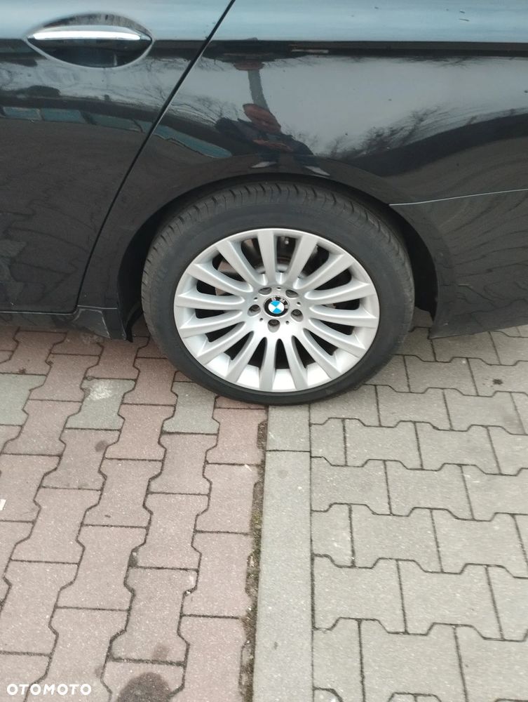 BMW Seria 7 740i - 16