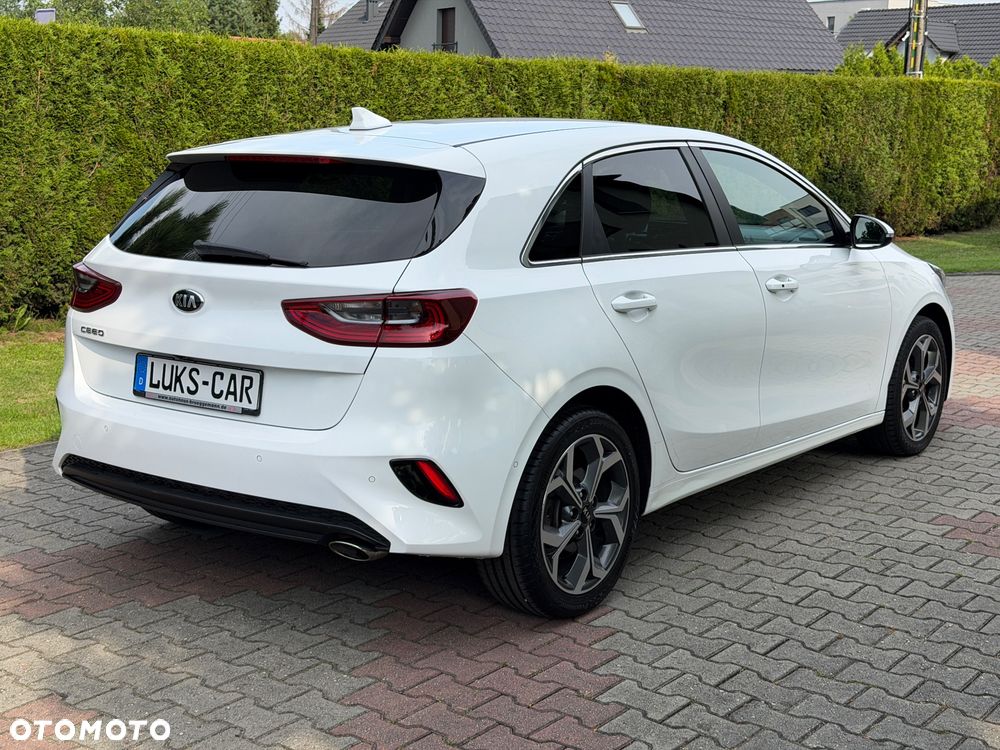Kia Ceed 1.4 T-GDI OPF GT Line - 11