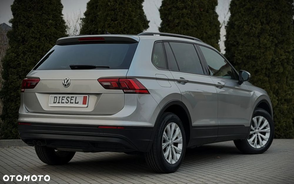 Volkswagen Tiguan 2.0 TDI SCR 4Motion (BlueMotion Tech) Comfortline - 18