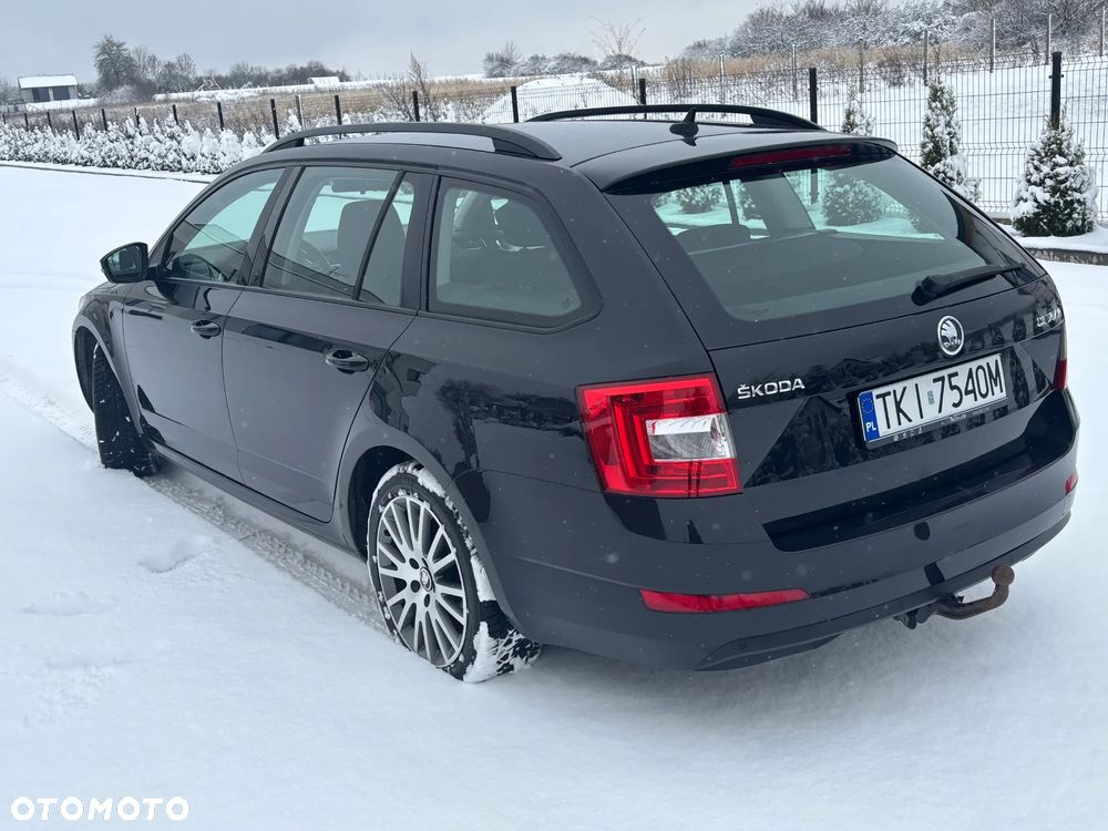 Skoda Octavia 2.0 TDI DSG Ambition - 9