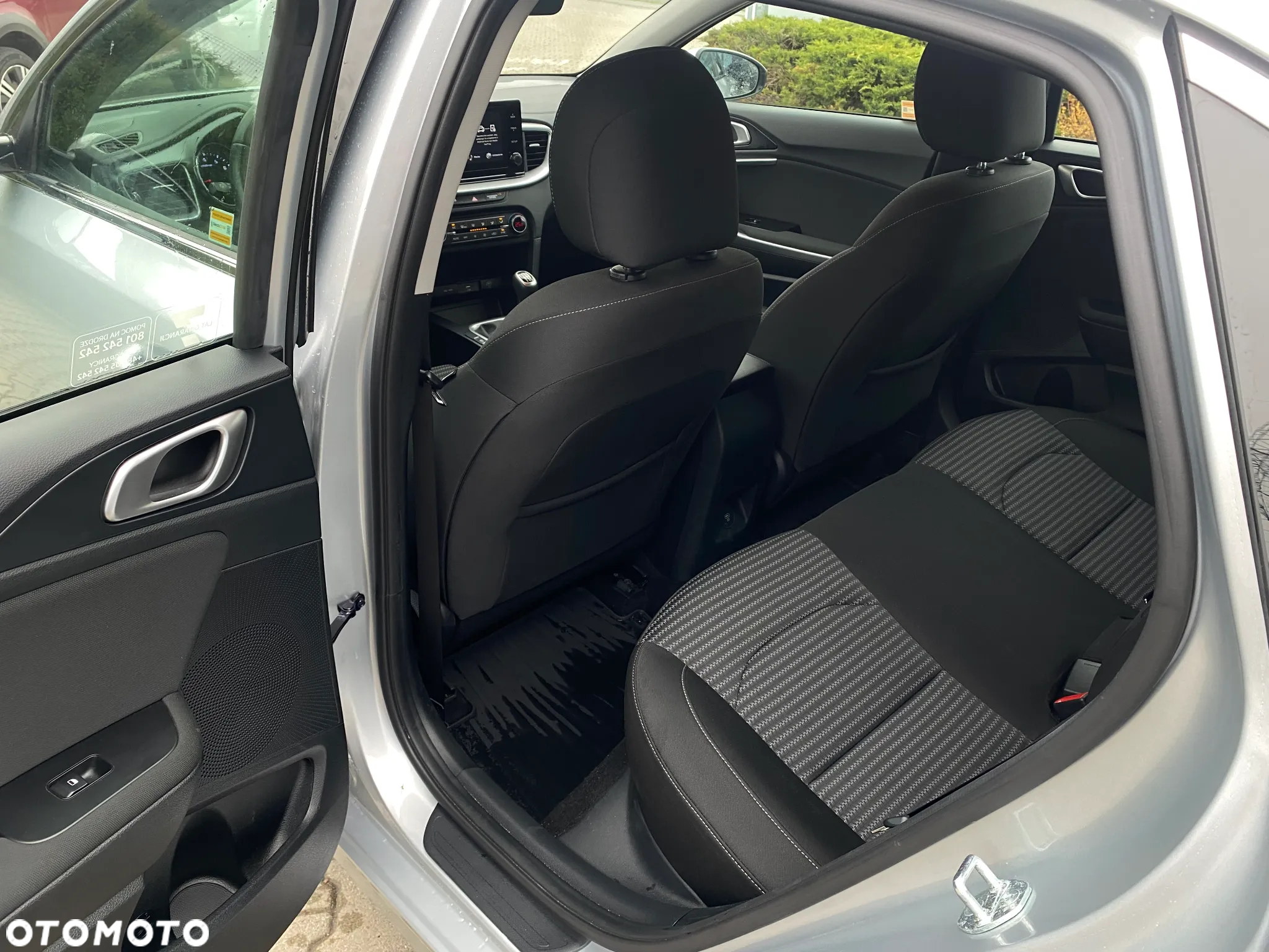 Kia Ceed 1.5 T-GDI M - 14