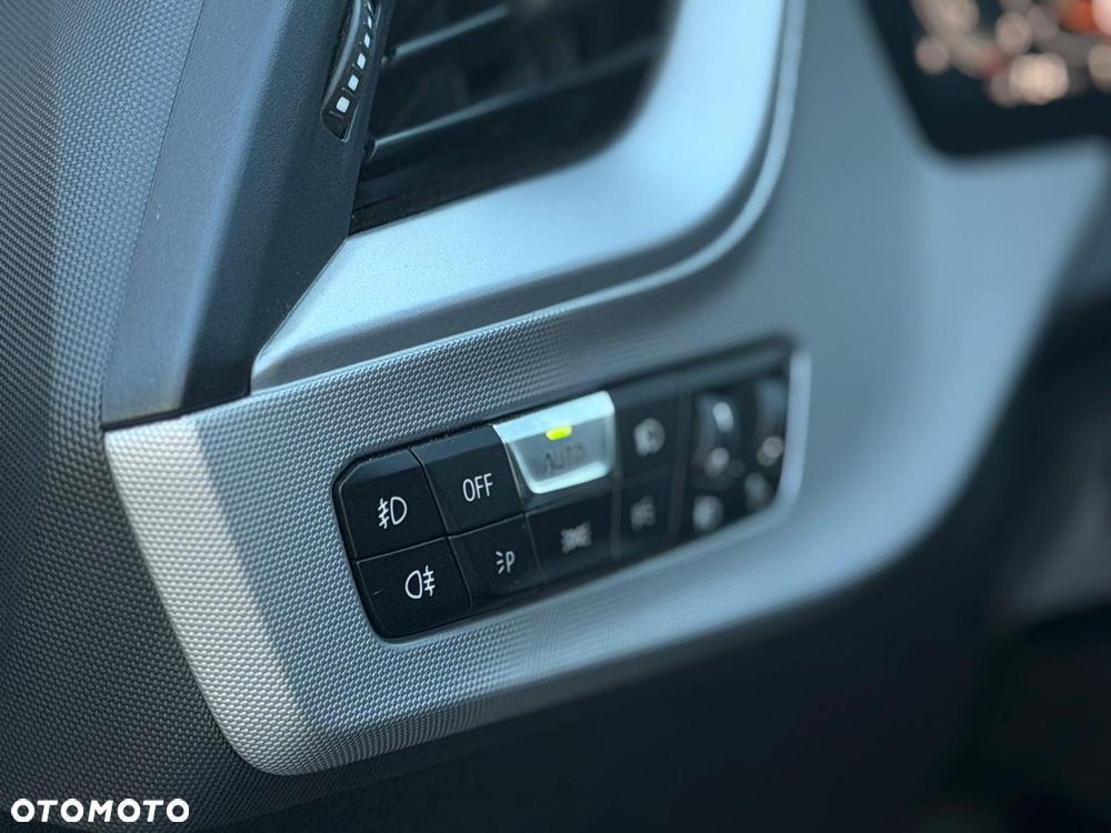 BMW Seria 1 118i Advantage - 14