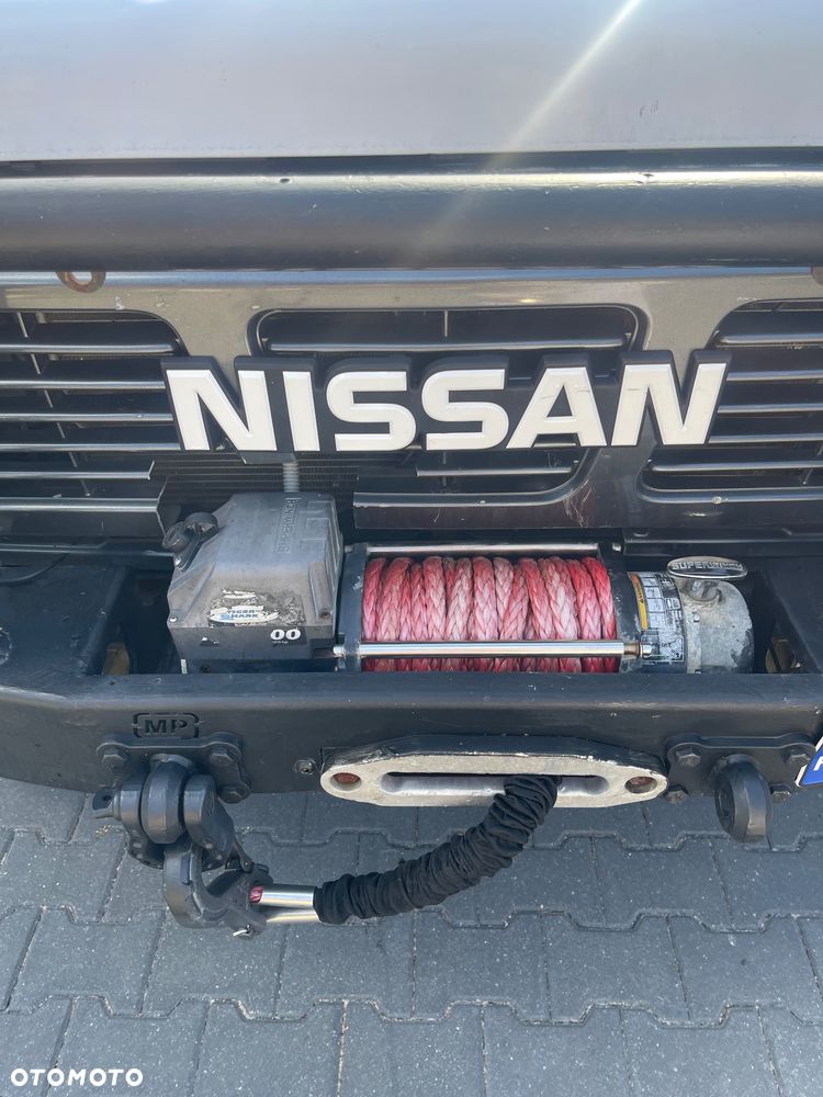 Nissan King Cab - 6