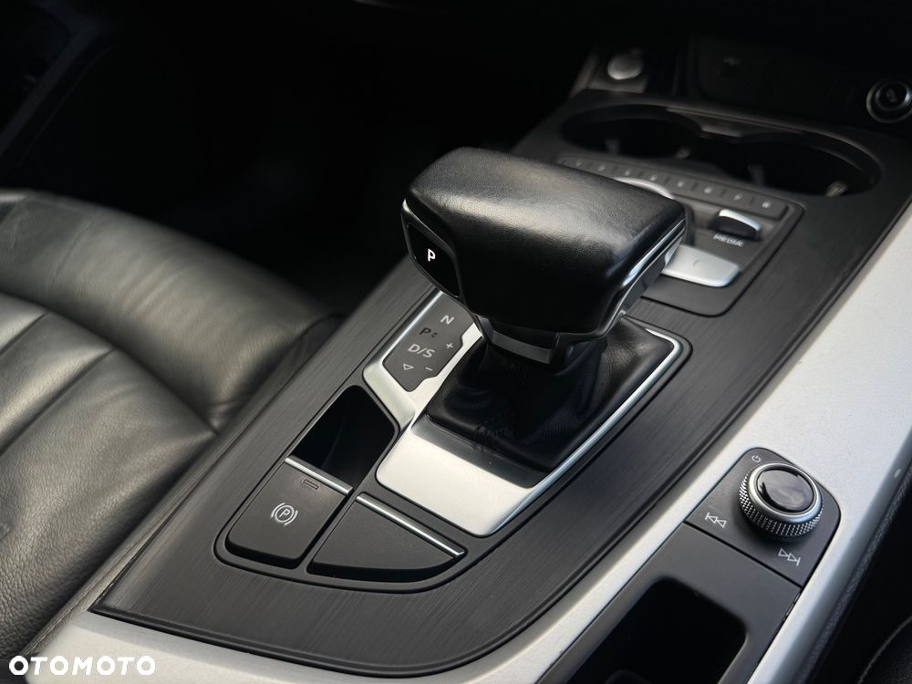Audi A4 Avant 40 TDI S tronic sport - 36