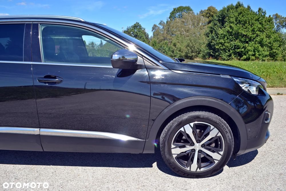 Peugeot 5008 - 8