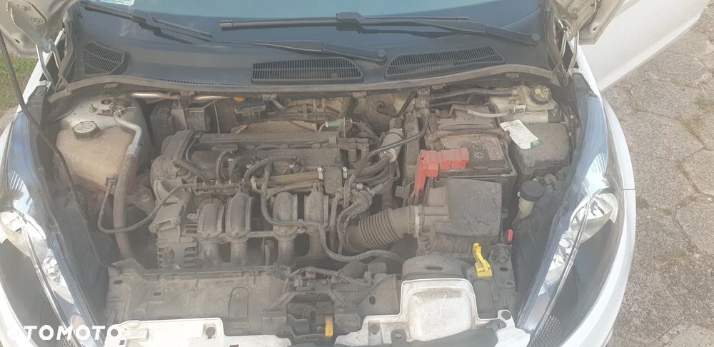 Ford Fiesta 1.25 Ambiente - 14