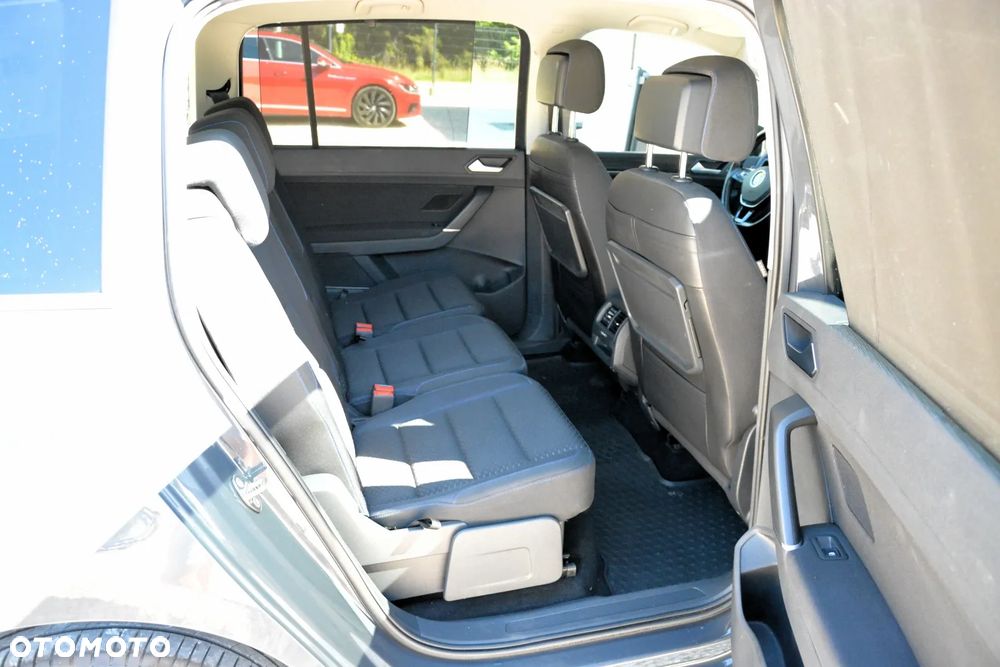 Volkswagen Touran 2.0 TDI BMT United DSG - 38