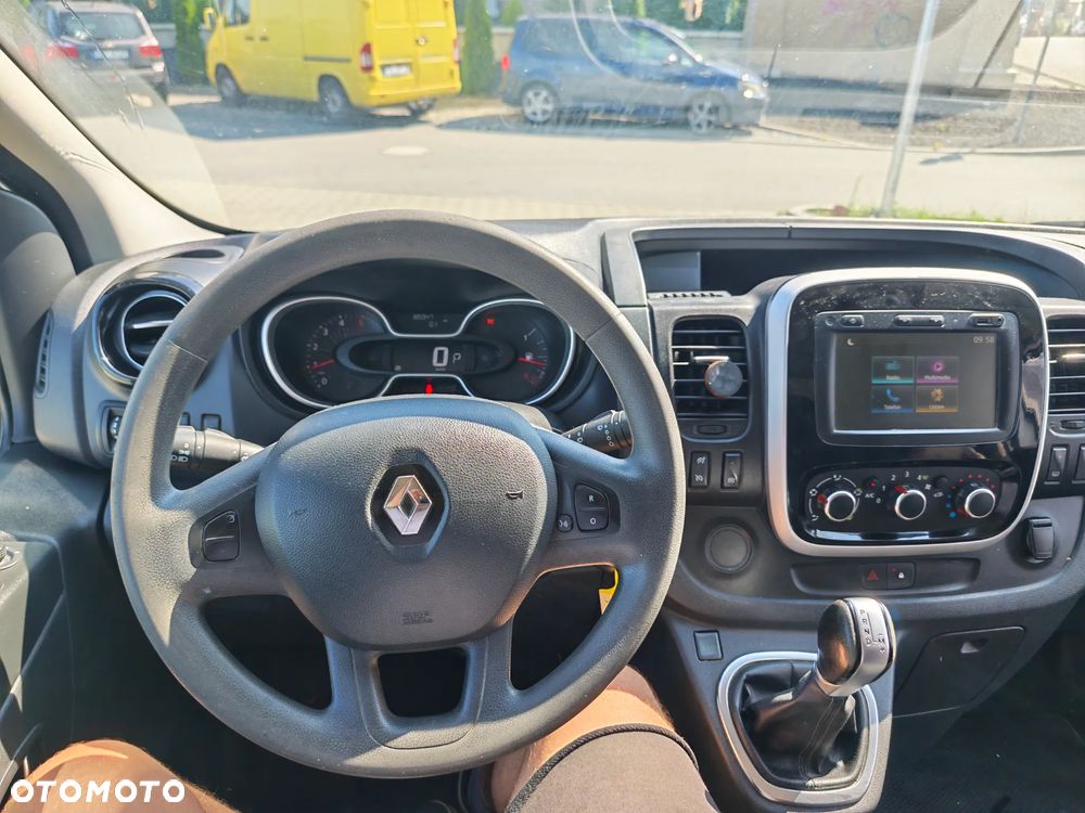 Renault TRAFIC - 18