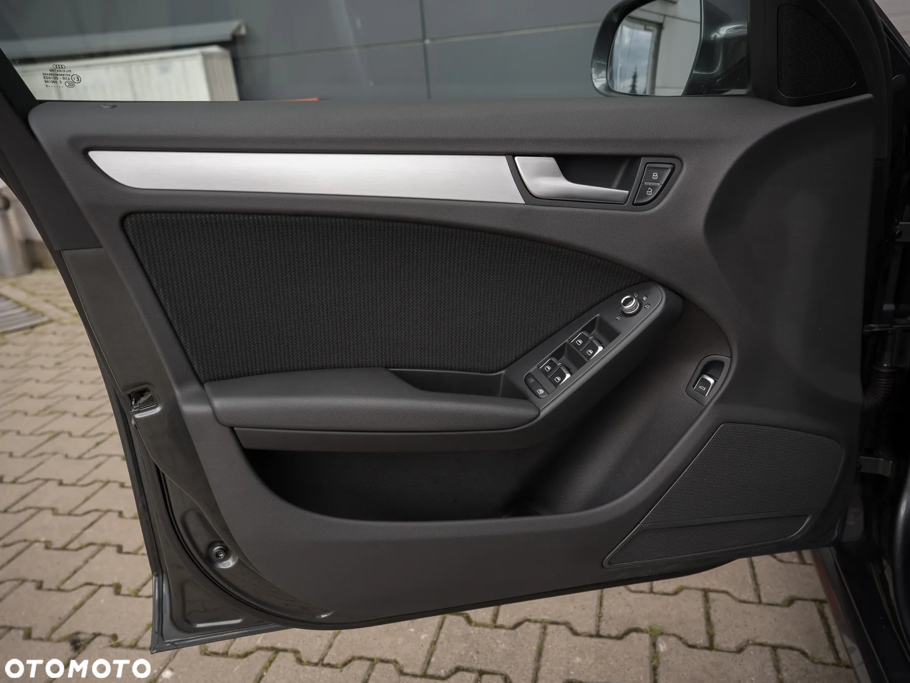 Audi A4 Avant 2.0 TDI DPF quattro S tronic S line Sportpaket - 27